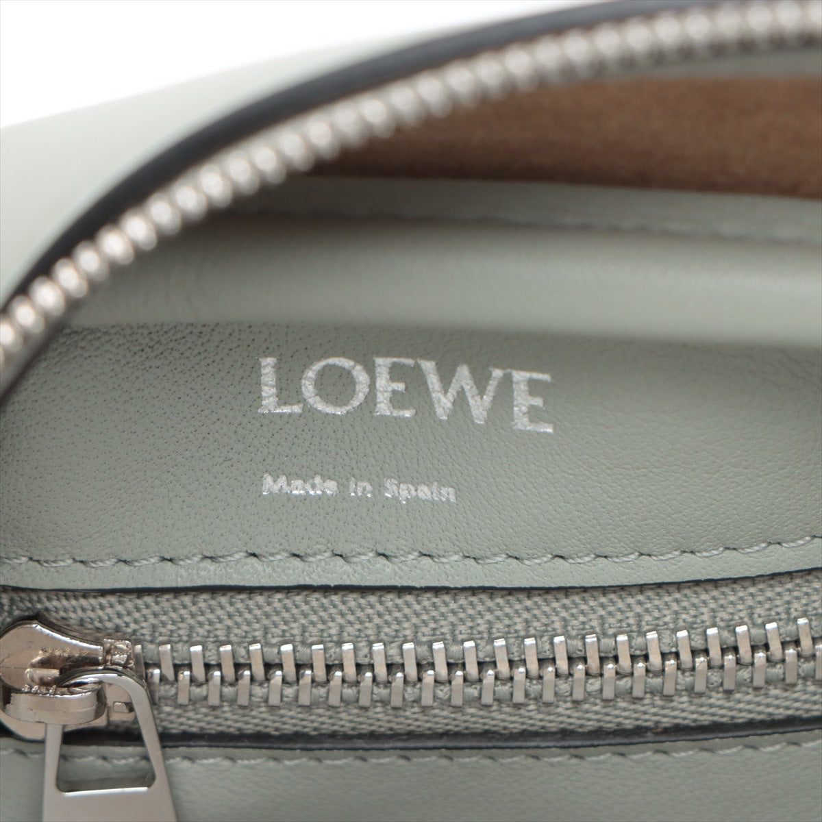 Quality Loewe Amazona 23 Leather Two-Way Handbag Sage Green