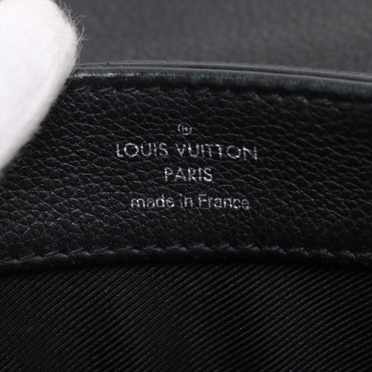 Louis Vuitton LV Logo Lockme II BB Shoulder Bag Black