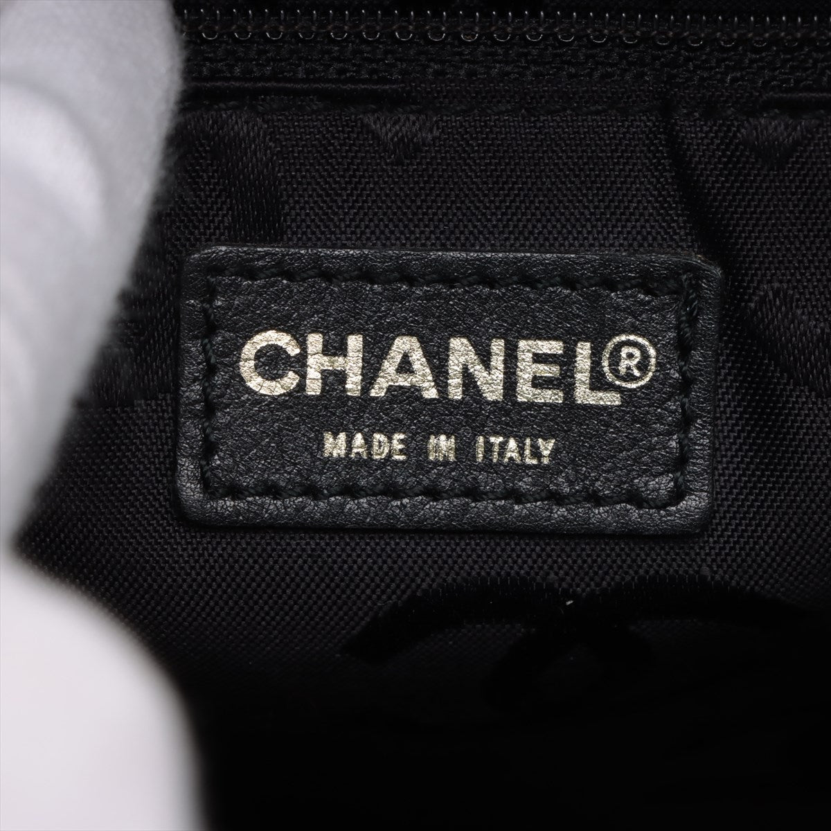 Chanel CC Logo Caviar Skin Drawstring Tote Bag Black * PREORDER *