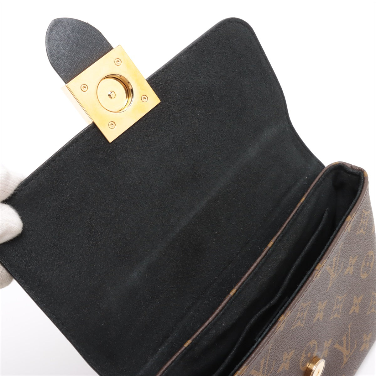 Louis Vuitton Monogram Locky BB Shoulder Bag * PREORDER *