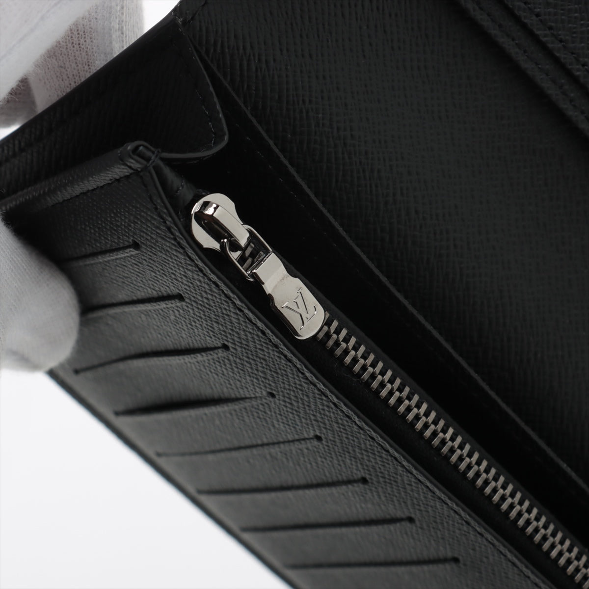 Louis Vuitton Monogram Eclipse Brazza Wallet Black * PREORDER *