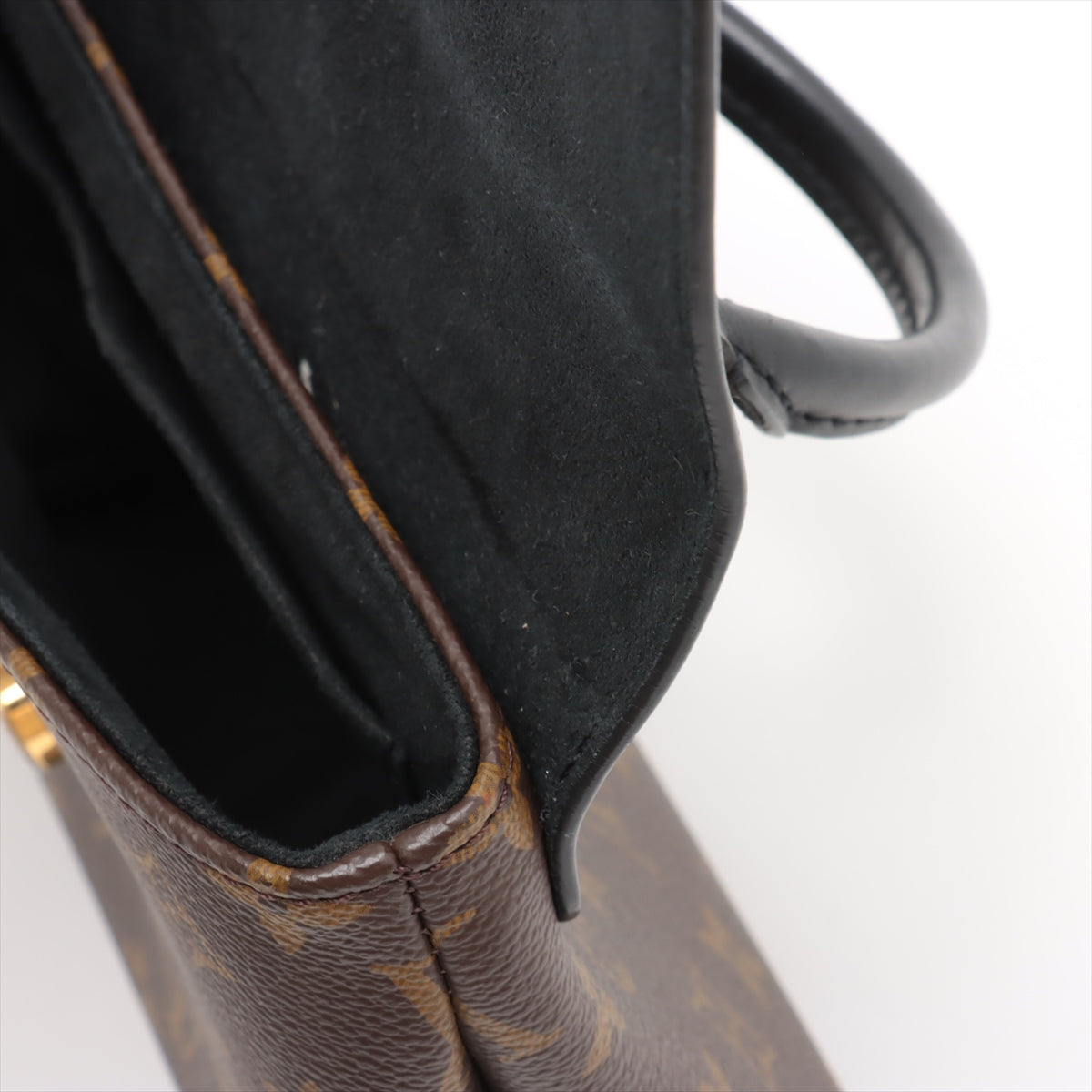 Louis Vuitton Monogram Locky BB Shoulder Bag * PREORDER *