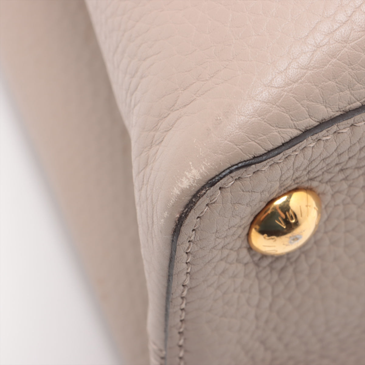 Louis Vuitton Capucines MM Galet