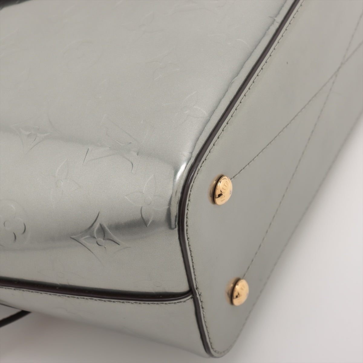 Premium Louis Vuitton Monogram Vernis Long Beach PM Silver