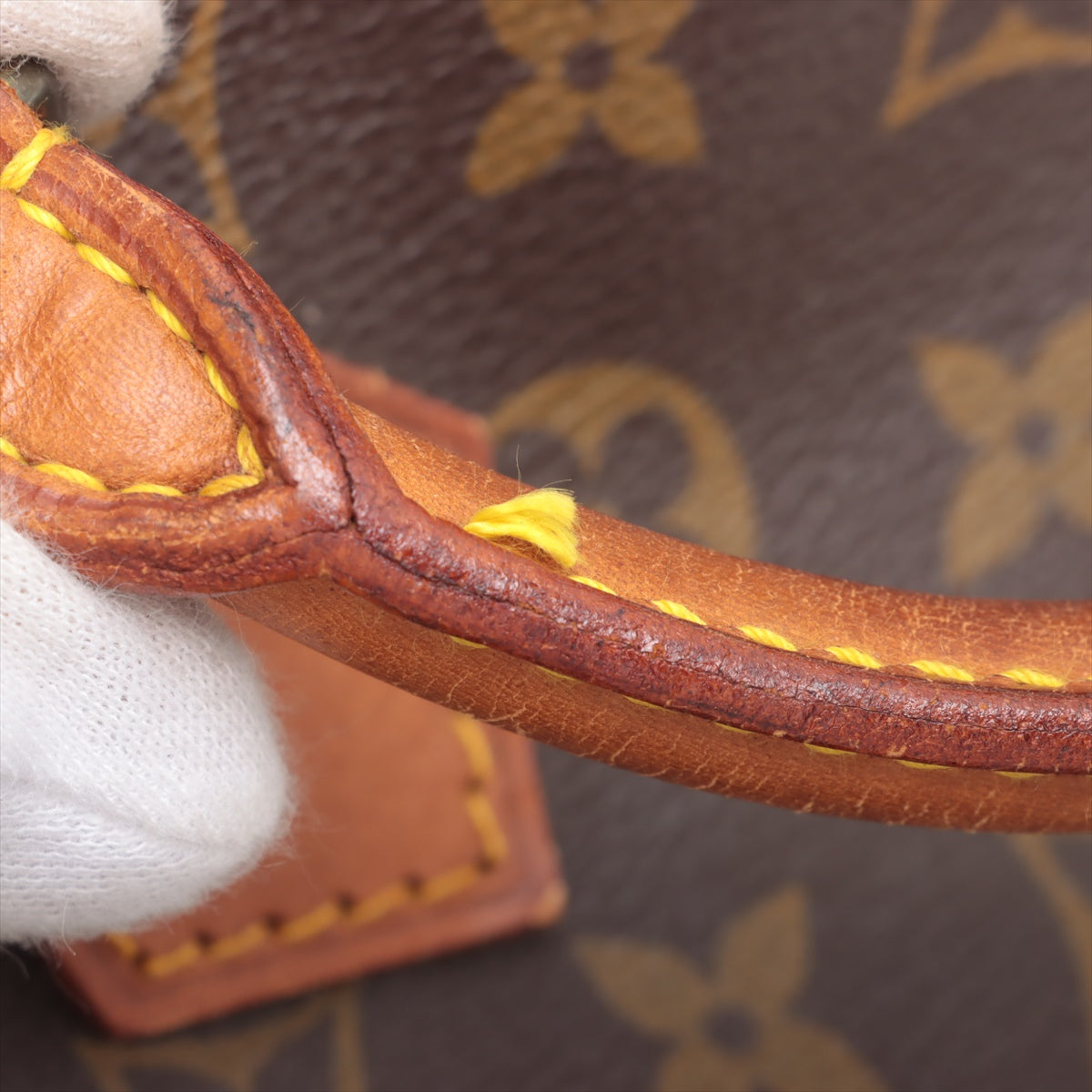 Louis Vuitton Monogram Speedy 40