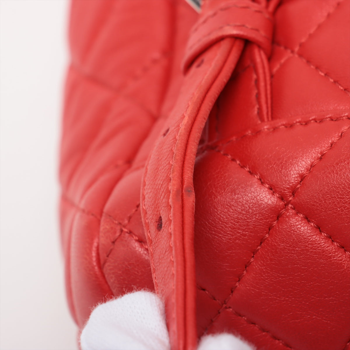 Chanel CC Logo Matelasse Lambskin Chain Drawstring Backpack Red * PREORDER *