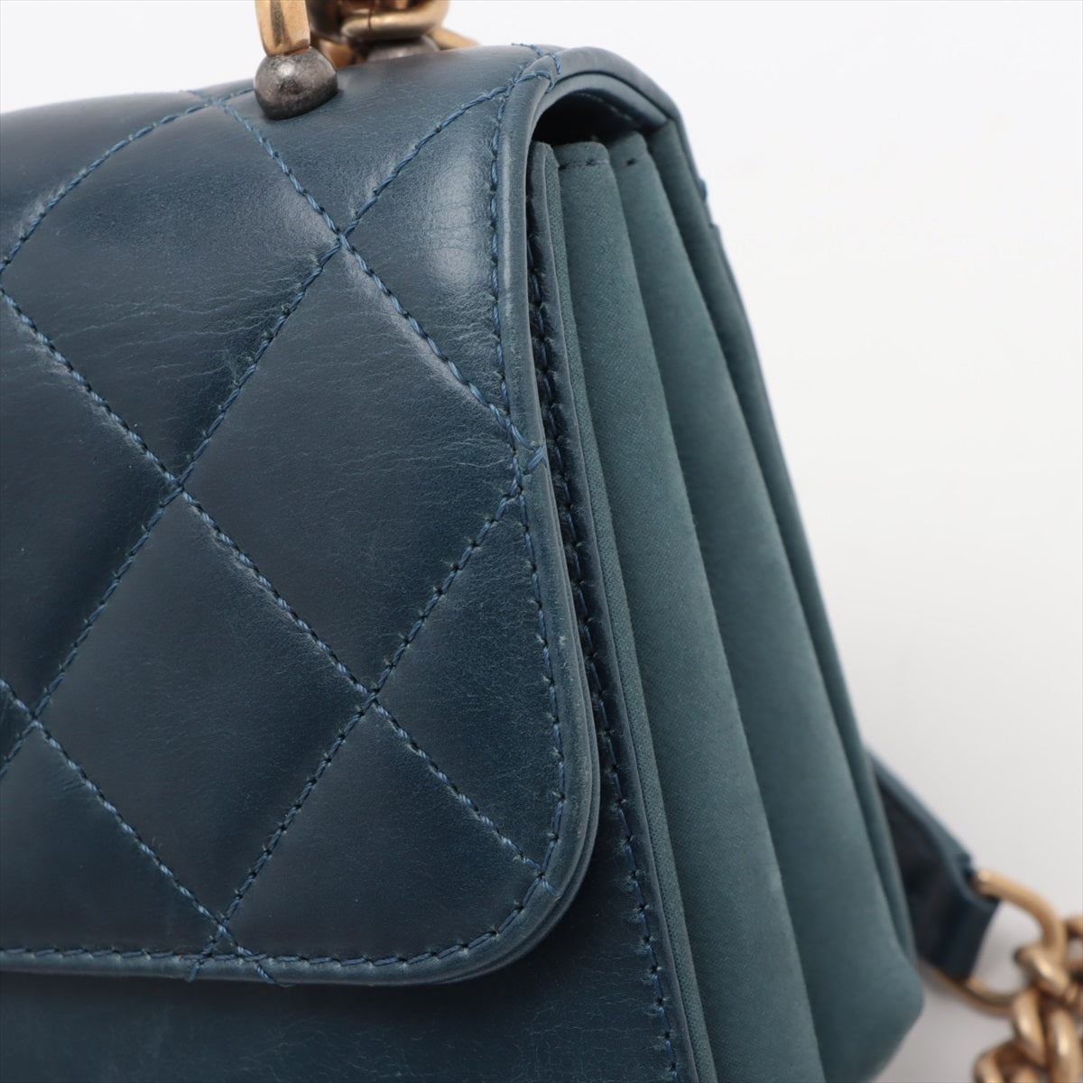 Chanel CC Logo Mini Matelasse Leather Chain Shoulder Bag Blue * PREORDER *