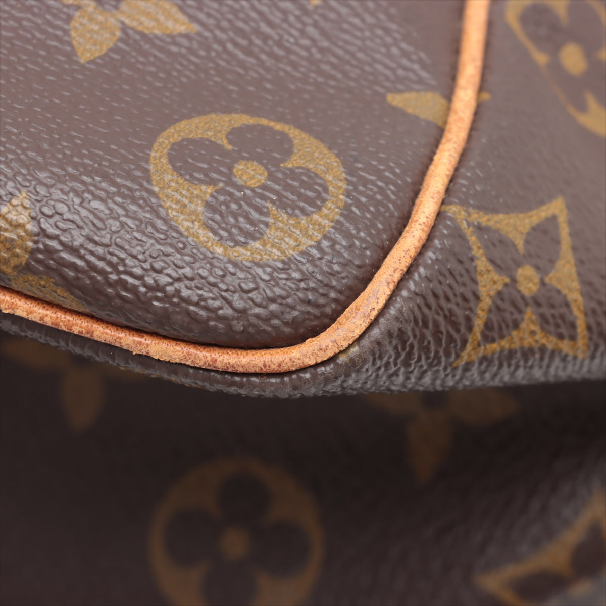 Louis Vuitton Monogram Speedy 40