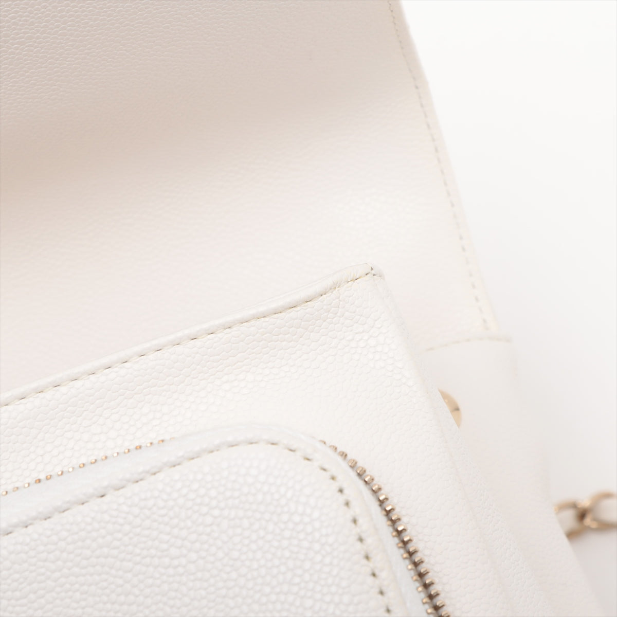 Chanel CC Logo Business Affinity Medium Matelasse Caviar Skin Chain Shoulder Bag White * PREORDER *