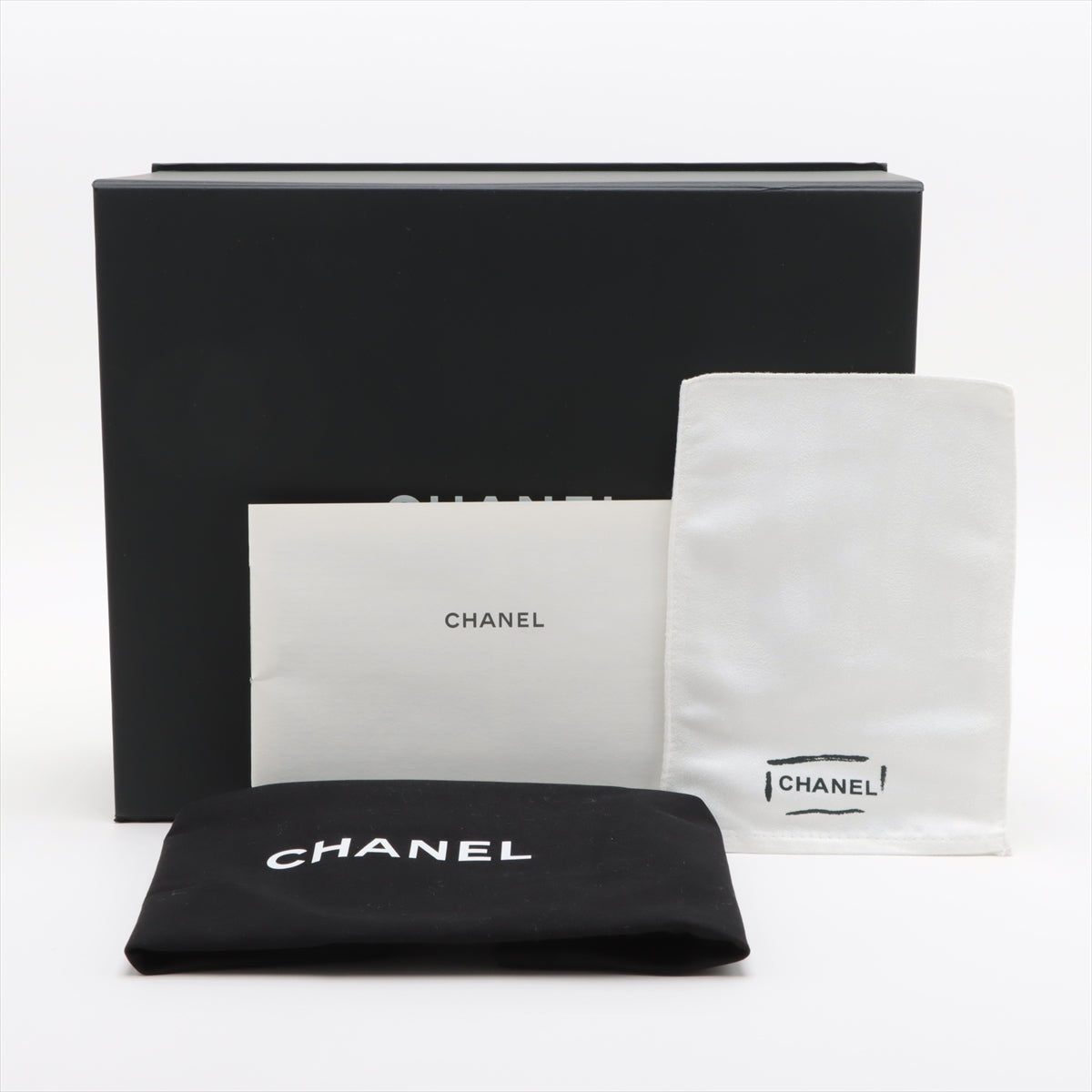Chanel CC Logo 24 XS  Caviar Skin Chain Shoulder Bag White * PREORDER *
