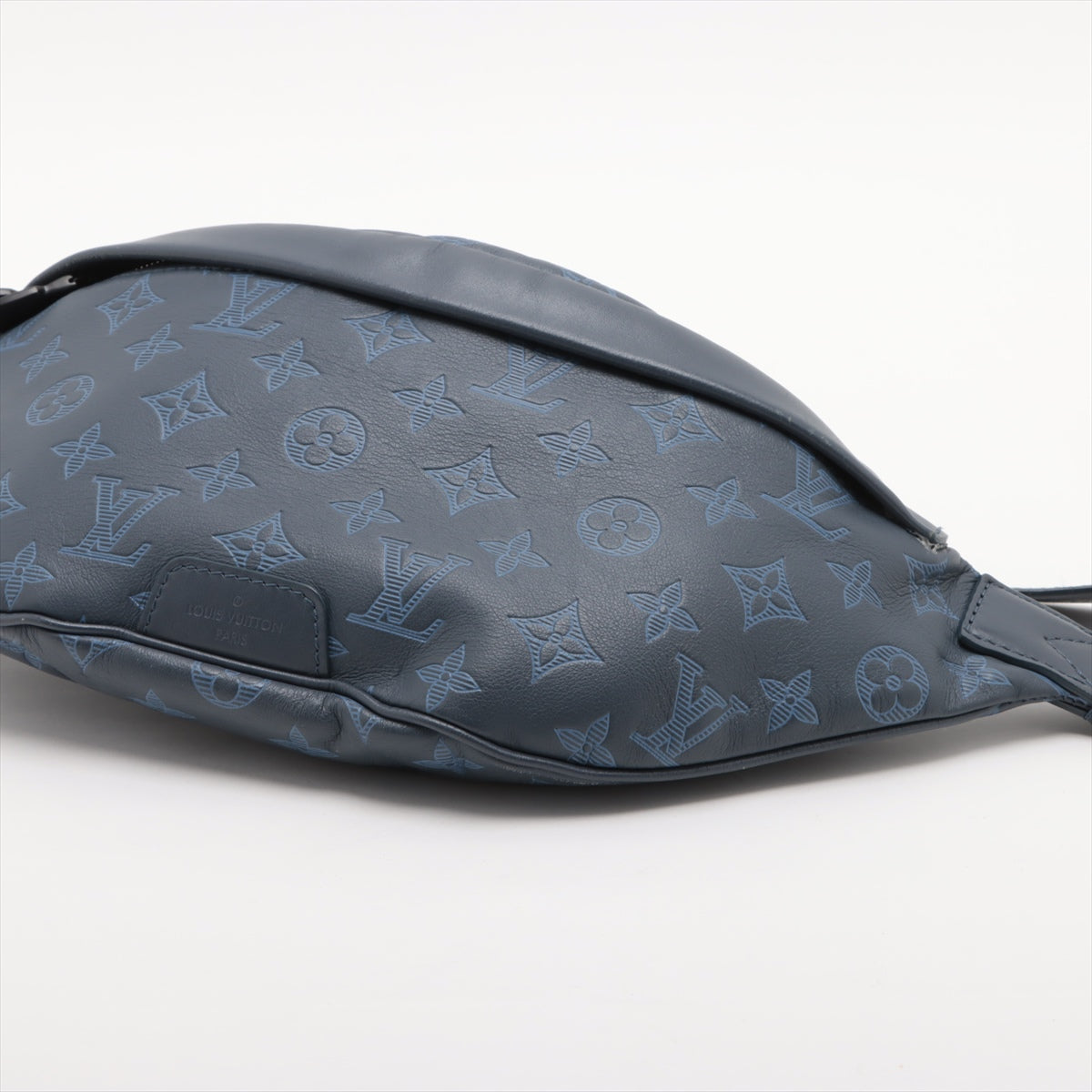 Louis Vuitton Monogram Shadow Discovery Bumbag PM Blue * PREORDER *