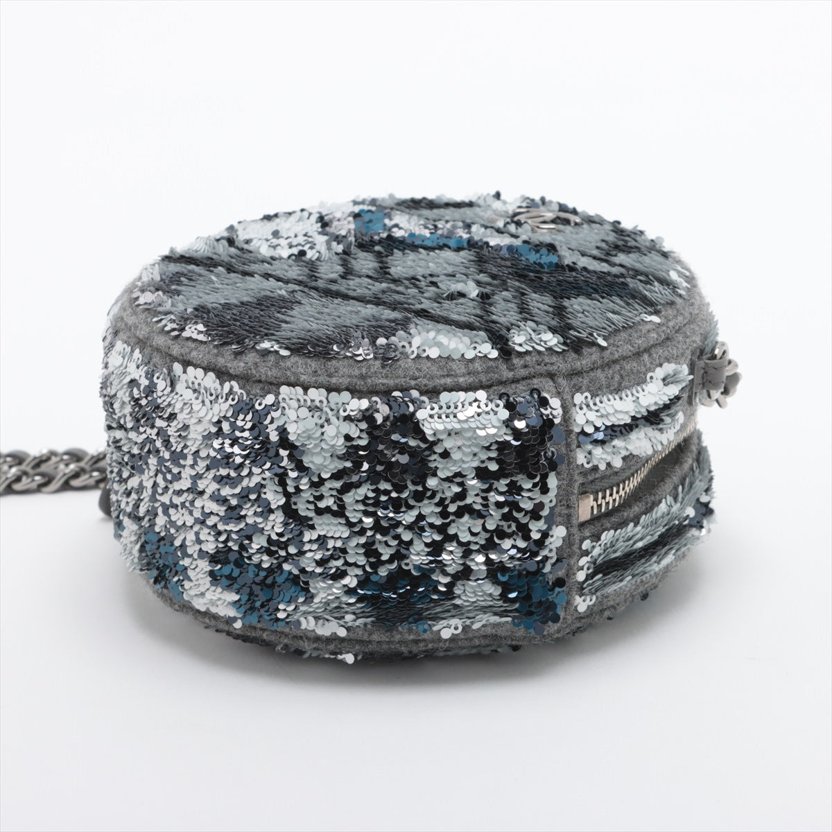 Chanel CC Logo Sequins x Wool Chain Round Shoulder Bag Gray * PREORDER *