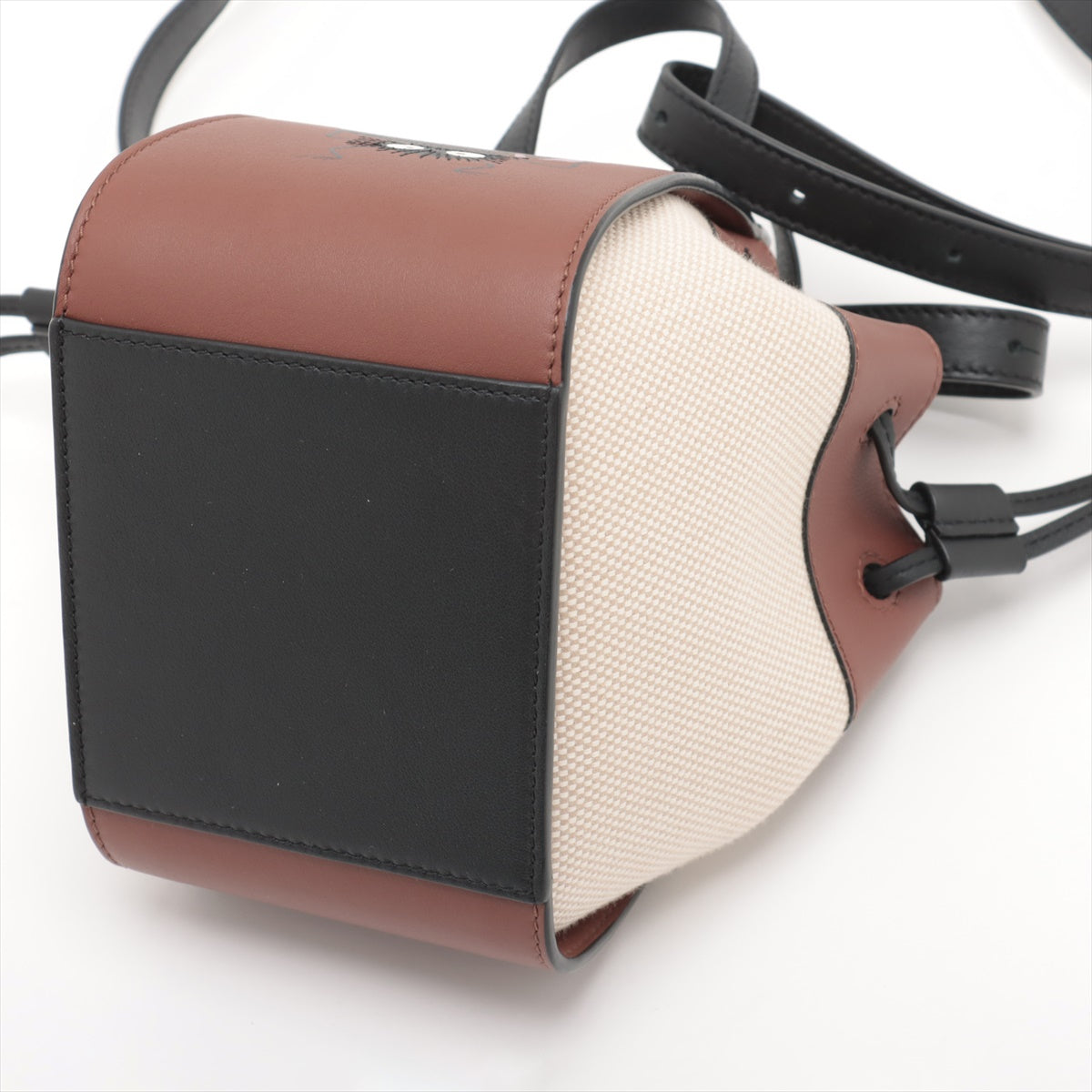 Loewe x Studio Ghibli Hammock Drawstring Mini Leather Two-Way Shoulder Bag Brown x Beige * PREORDER *