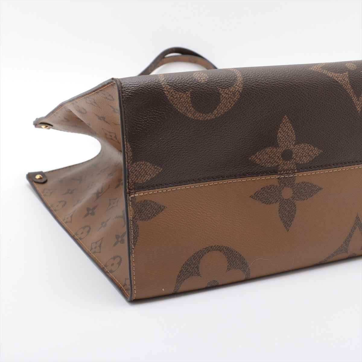 Louis Vuitton Monogram Giant Reverse On the Go MM * PREORDER *