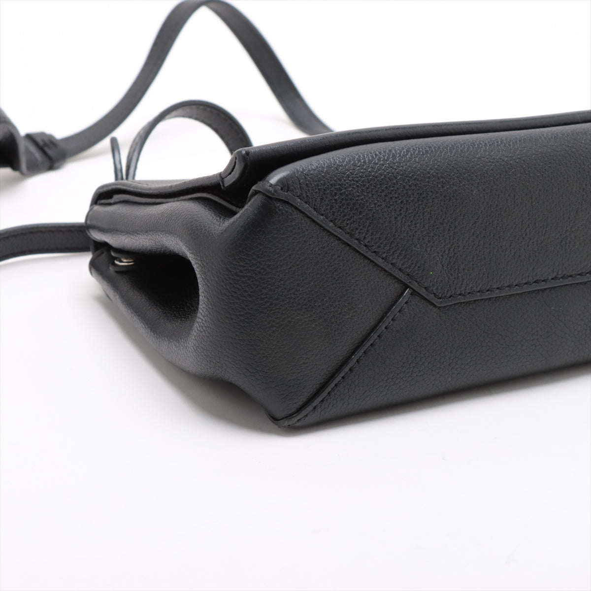 Louis Vuitton LV Logo Lockme II BB Shoulder Bag Black