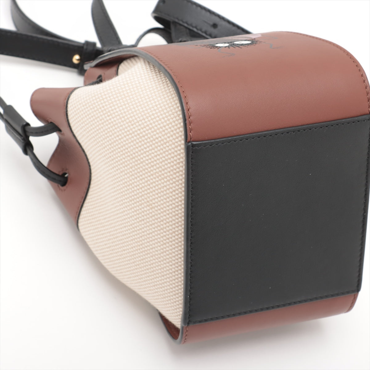 Loewe x Studio Ghibli Hammock Drawstring Mini Leather Two-Way Shoulder Bag Brown x Beige * PREORDER *