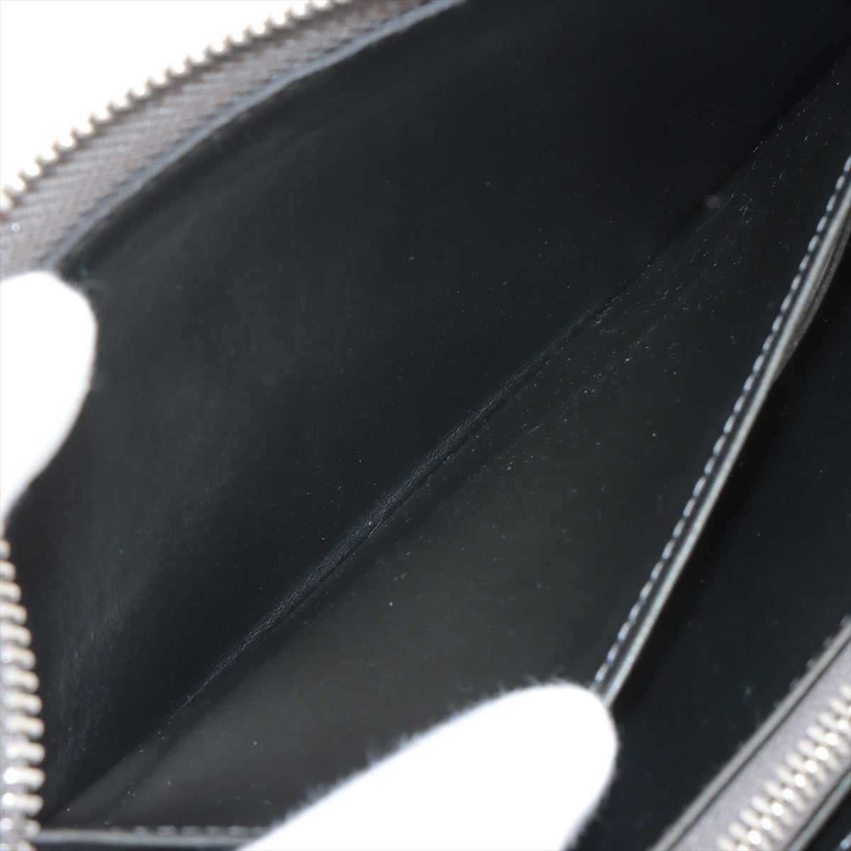 Louis Vuitton Monogram Emboss Zippy Wallet Black * PREORDER *