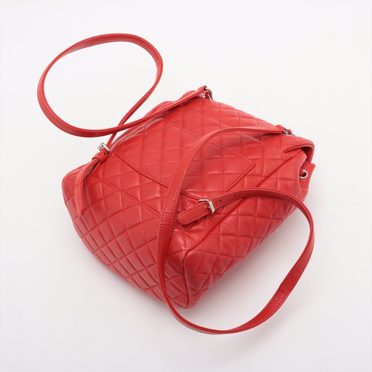 Chanel CC Logo Matelasse Lambskin Chain Drawstring Backpack Red * PREORDER *