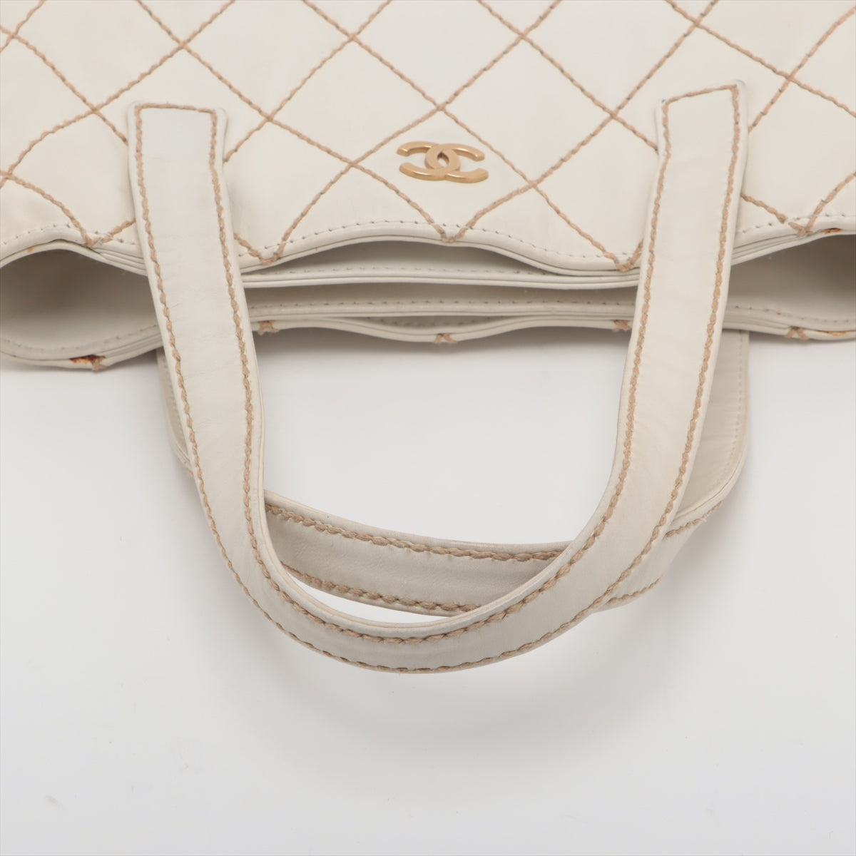 Chanel CC Logo Wild Stitch Leather Handbag White * PREORDER *
