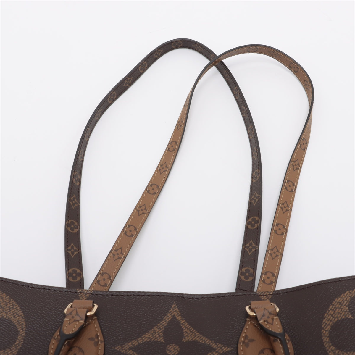 Louis Vuitton Monogram Giant Reverse On the Go MM * PREORDER *