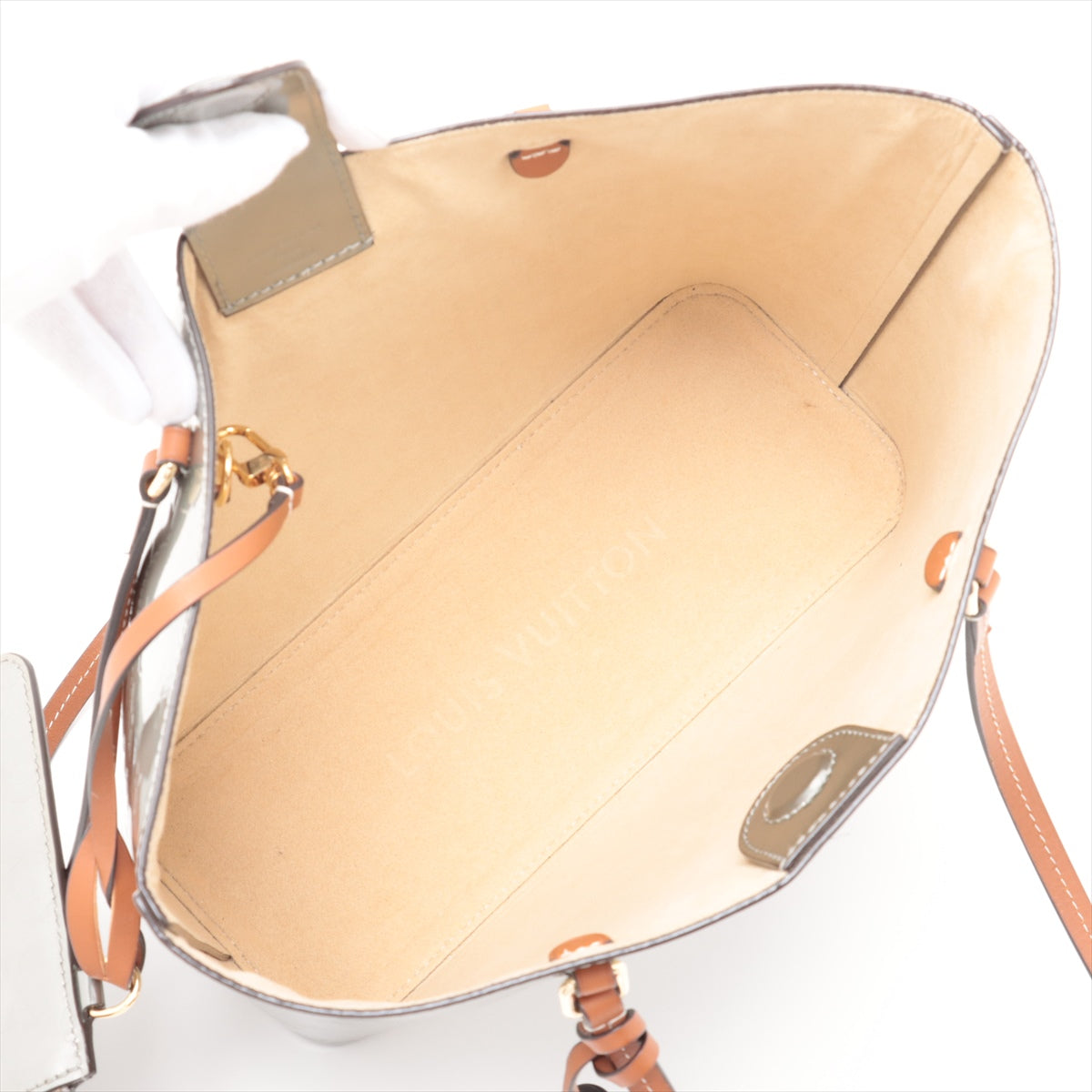 Top rated Louis Vuitton Monogram Vernis Long Beach PM Silver