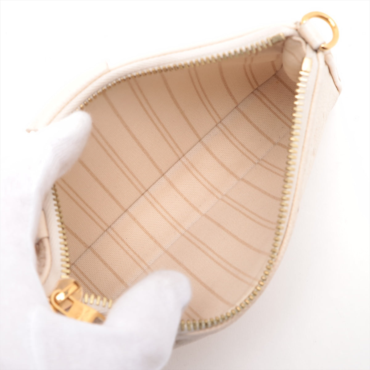 Top rated Louis Vuitton Monogram Empreinte Easy Pouch On Strap Creme 