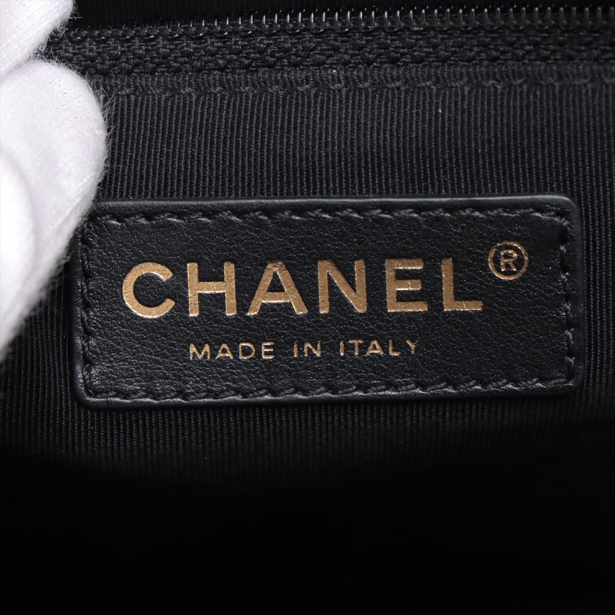 Chanel Boy Large Lambskin Chain Shoulder Bag Black * PREORDER *