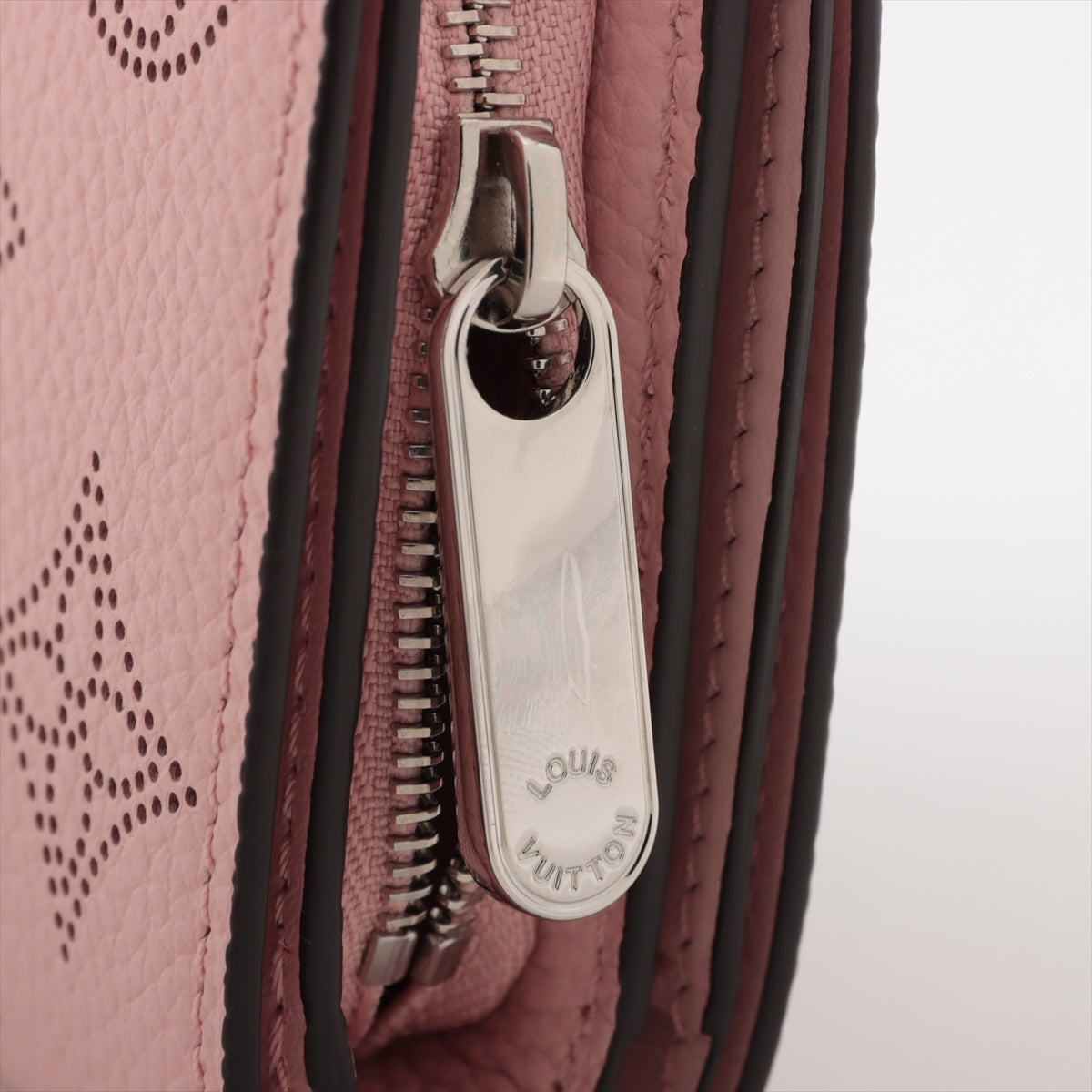 Louis Vuitton Mahina Claire Wallet Jasmine Pink * PREORDER *