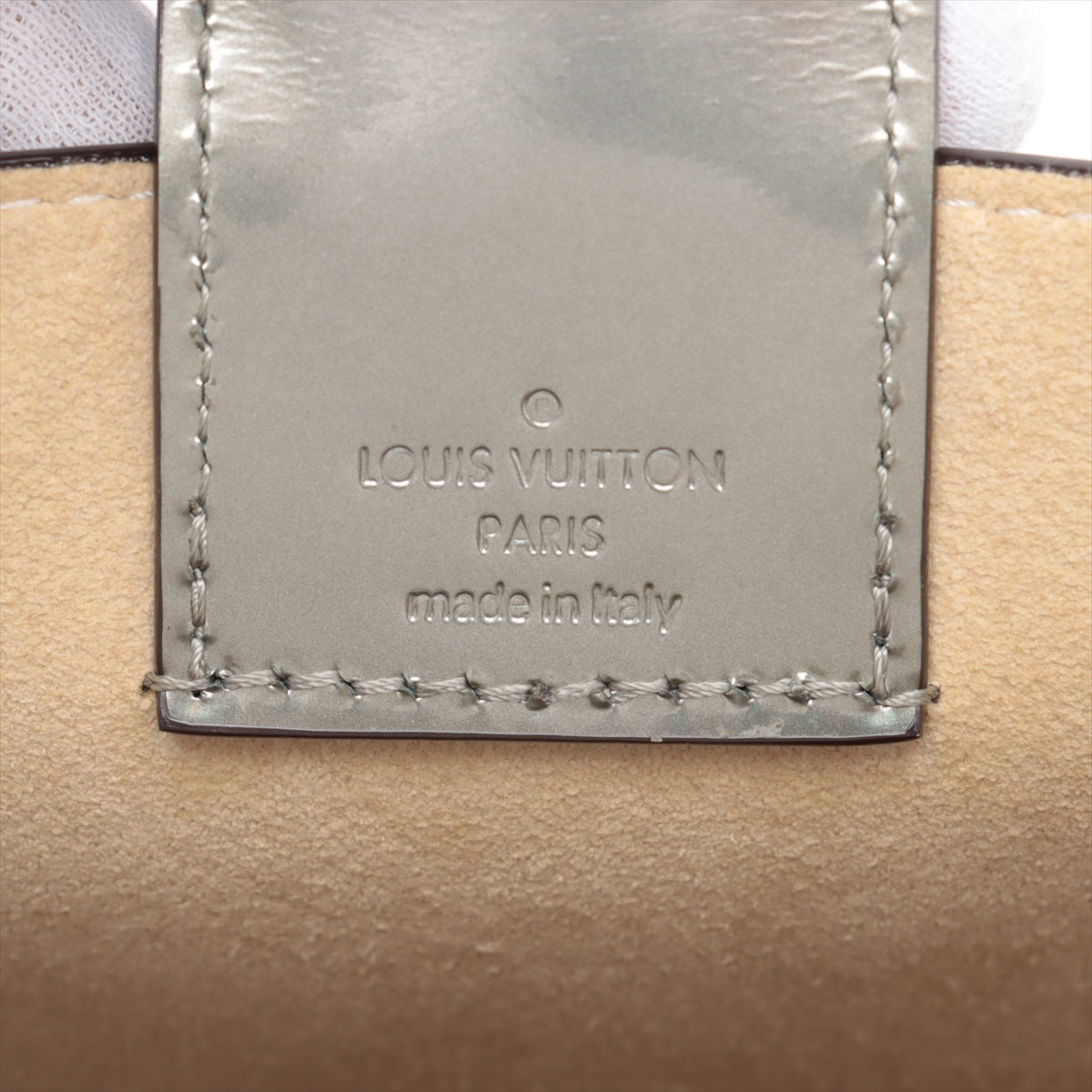 Quality Louis Vuitton Monogram Vernis Long Beach PM Silver