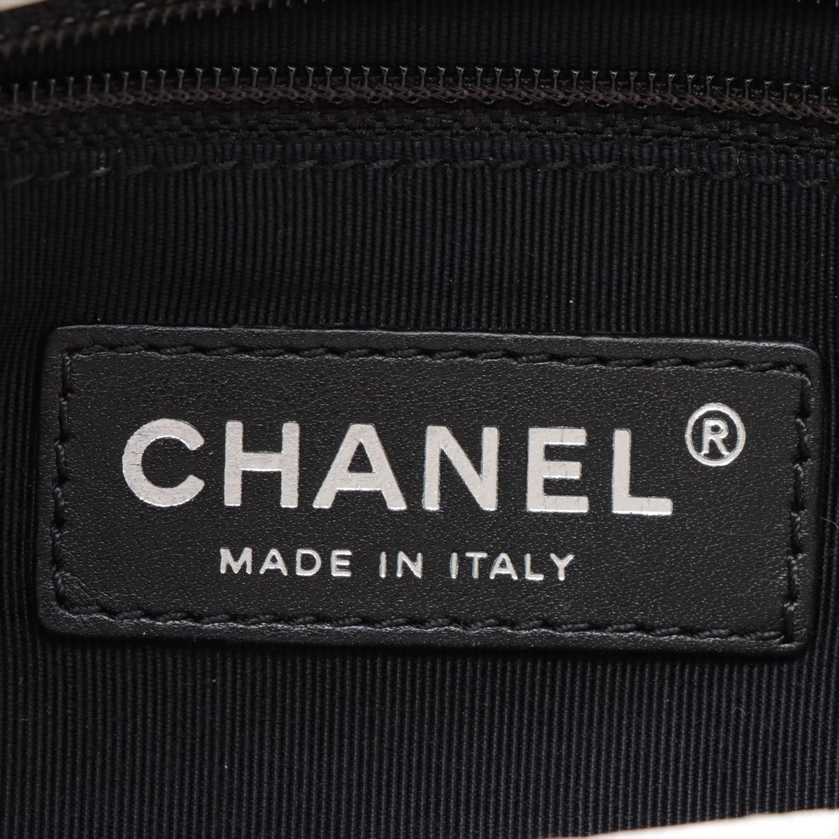 Designer Chanel CC Logo Matelasse Lambskin Single Flap Double Chain Bag White